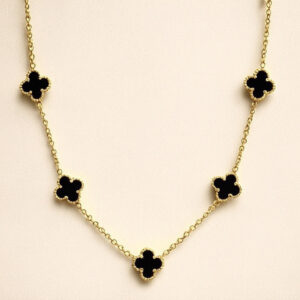 clover pendant necklace.