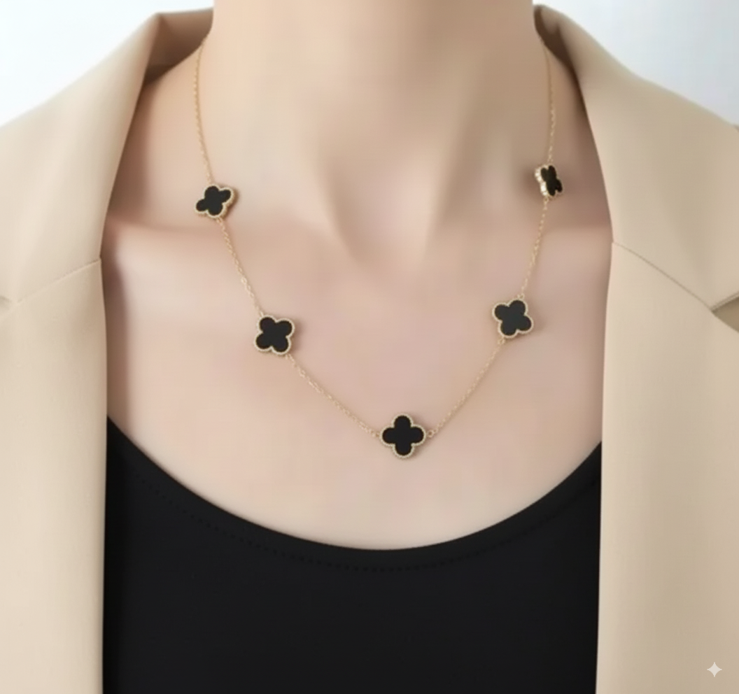 clover pendant necklace.